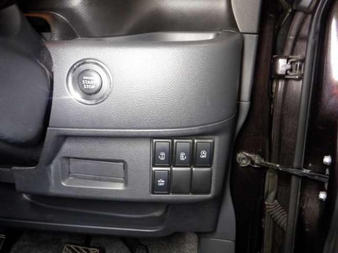 スペーシアX リミテッド スマートフォン連携ナビゲーション装着車 4WD　本州仕入・スマホ連携ナビ・TV・B/T・Bカメラ・両側電動・前席シートヒーター・衝突軽減・スマートキー・プッシュスタート・HID・ETC・純正AW・アイドリングストップ・ステアリングスイッチ 660