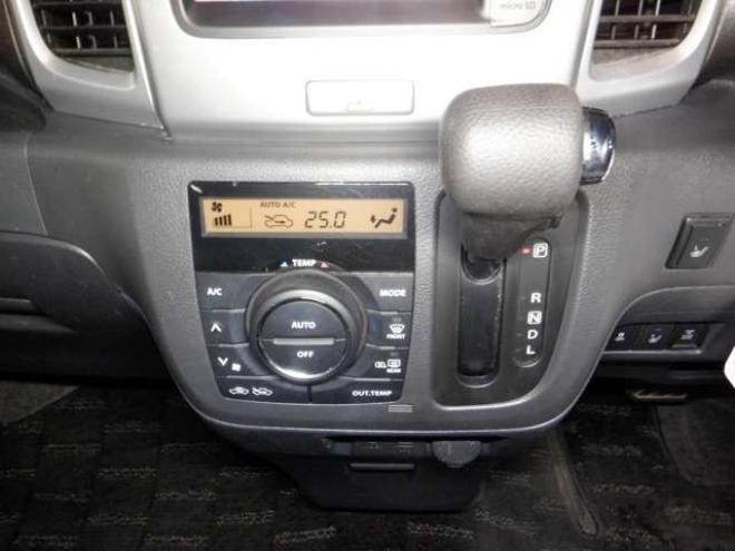 スペーシアX リミテッド スマートフォン連携ナビゲーション装着車 4WD　本州仕入・スマホ連携ナビ・TV・B/T・Bカメラ・両側電動・前席シートヒーター・衝突軽減・スマートキー・プッシュスタート・HID・ETC・純正AW・アイドリングストップ・ステアリングスイッチ 660