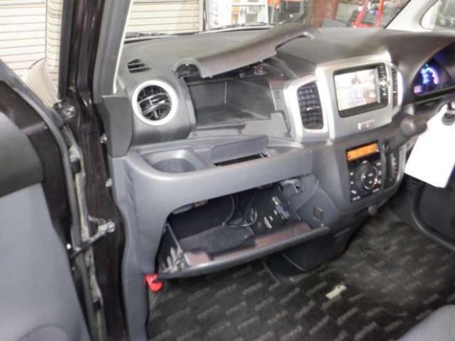 スペーシアX リミテッド スマートフォン連携ナビゲーション装着車 4WD　本州仕入・スマホ連携ナビ・TV・B/T・Bカメラ・両側電動・前席シートヒーター・衝突軽減・スマートキー・プッシュスタート・HID・ETC・純正AW・アイドリングストップ・ステアリングスイッチ 660