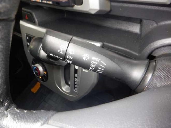 ウェイクG SA 4WD　本州仕入　ナビ　TV　LEDヘッドライト　両側電動　シートヒーター　スマアシ　ターボ　スマートキー　プッシュスタート　オートライト　ベンチシート　アイドリングストップ　フォグランプ 660