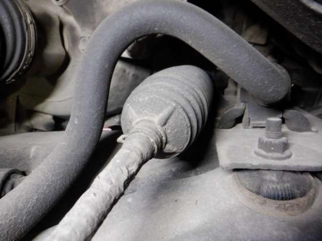 セレナ2.0 ハイウェイスター 4WD　ナビ・TV・Bカメラ・B/T・両側電動・インテリキー・プッシュスタート・アイドリングストップ・クルコン・HID・ETC・フォグランプ・純正AW・寒冷地仕様・純正エンスタ・リア席サンシェード 2000