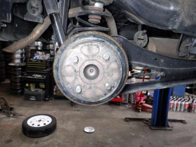 ラパンショコラ X 4WD　ナビ・TV・DVD再生・バックカメラ・スマートキー・プッシュスタート・HID・シートヒーター・アイドリングストップ・ETC・社外エンスタ・ベンチシート・ドアバイザー・オートライト 660