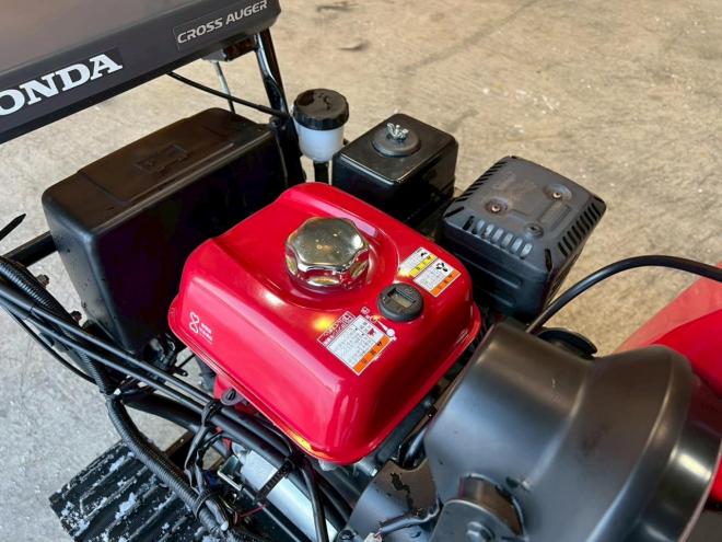 除雪機ホンダ　HSS760n（JX）クロスオーガー