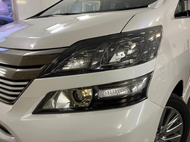 ヴェルファイア２．４Ｚ　ゴールデンアイズ　後期型　ワンオーナー　寒冷地仕様　禁煙車　両側パワースライドドア　パワーバックドア　純正ＨＤＤナビ　地デジ　ＤＶＤ再生　Ｂｌｕｅｔｏｏｔｈ　純正リアフリップダウンモニター　エンジンスターター　ＥＴＣ 4WD 2400 5Dr