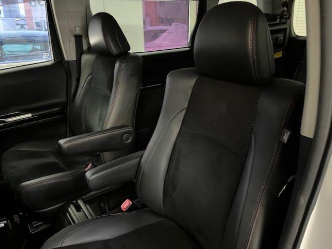 ヴェルファイア２．４Ｚ　ゴールデンアイズ　後期型　ワンオーナー　寒冷地仕様　禁煙車　両側パワースライドドア　パワーバックドア　純正ＨＤＤナビ　地デジ　ＤＶＤ再生　Ｂｌｕｅｔｏｏｔｈ　純正リアフリップダウンモニター　エンジンスターター　ＥＴＣ 4WD 2400 5Dr