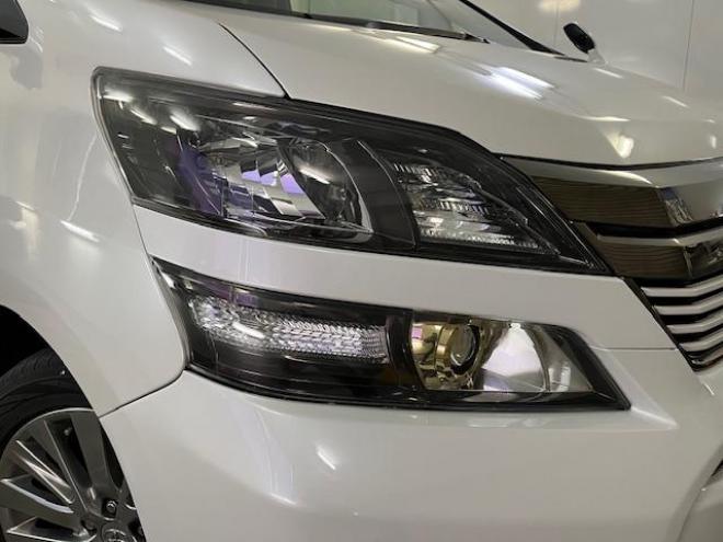 ヴェルファイア２．４Ｚ　ゴールデンアイズ　後期型　ワンオーナー　寒冷地仕様　禁煙車　両側パワースライドドア　パワーバックドア　純正ＨＤＤナビ　地デジ　ＤＶＤ再生　Ｂｌｕｅｔｏｏｔｈ　純正リアフリップダウンモニター　エンジンスターター　ＥＴＣ 4WD 2400 5Dr