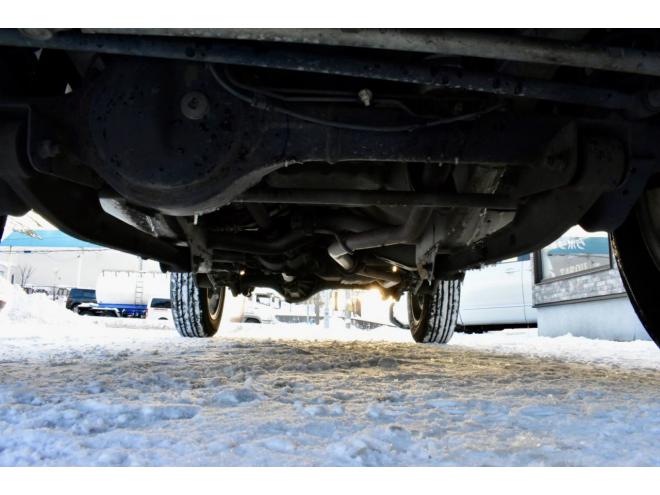 ジムニーXC　４ＷＤ　ターボ　本州仕入　夏／冬タイヤ　社外ナビ／フルセグＴＶ