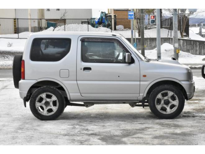 ジムニーXG　４ＷＤ　本州仕入　５ＭＴ　ブリジストンスタッドレス　社外ナビ　ＥＴＣ