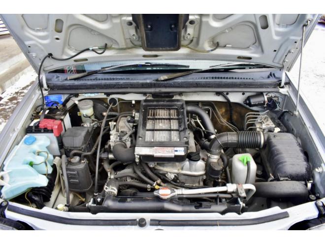 ジムニーXG　４ＷＤ　本州仕入　５ＭＴ　ブリジストンスタッドレス　社外ナビ　ＥＴＣ