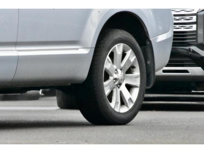 デリカD:5　4WD　Gナビ　本州仕入　ロックフォードサウンド　新品フロントガード　夏冬タイヤ付き