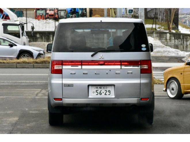 デリカD:5　4WD　Gナビ　本州仕入　ロックフォードサウンド　新品フロントガード　夏冬タイヤ付き