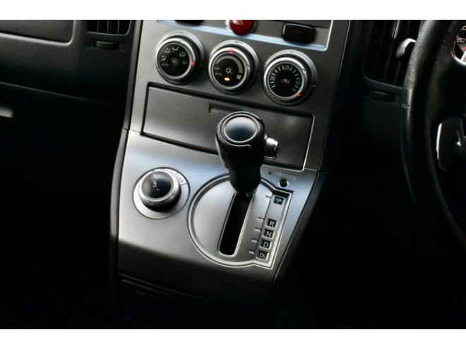 デリカD:5　4WD　Gナビ　本州仕入　ロックフォードサウンド　新品フロントガード　夏冬タイヤ付き