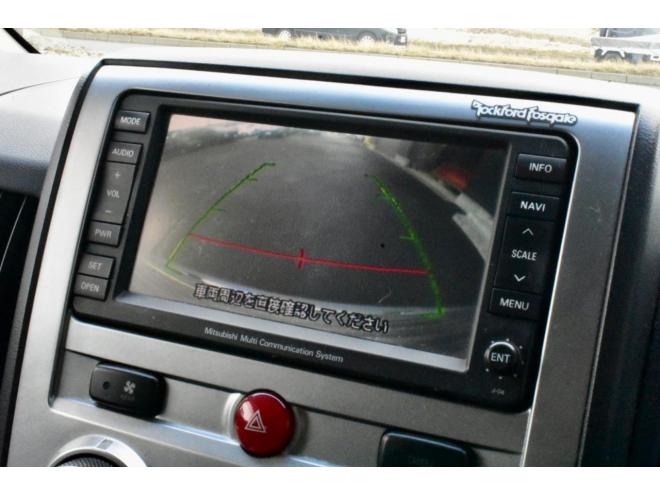 デリカD:5　4WD　Gナビ　本州仕入　ロックフォードサウンド　新品フロントガード　夏冬タイヤ付き