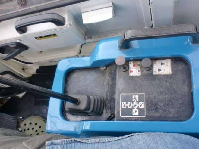 ホイールローダコマツ　WA30-5　コンマ3バケツ　冬仕様　ヒーター　塗装済み 2WD 1500