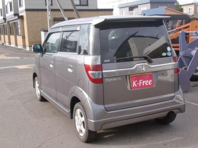 ゼストスパーク W 4WD　ワンオーナー　バックカメラ　純正ステレオ　夏冬タイヤ付 660