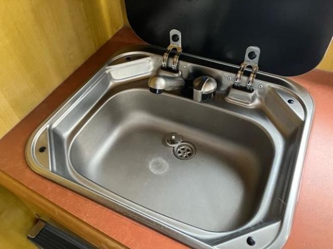 タウンエーストラックキャンピング　 2WD 2400