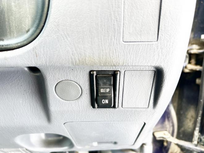 ハイラックススポーツPU EXTキャブ2.4DTワイドボディ4WD　ローンが不安な方＜優遇ローン＞　ユーザー買取車　ディーゼル車　リフトアップ　LEDライト　LEDテール 4WD 2400 5Dr