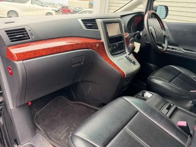 ヴェルファイア2.4 Z プラチナセレクション 4WD　Egスターター　両側Pスライド　パワーバックドア 2400