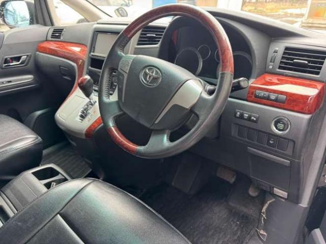 ヴェルファイア2.4 Z プラチナセレクション 4WD　Egスターター　両側Pスライド　パワーバックドア 2400