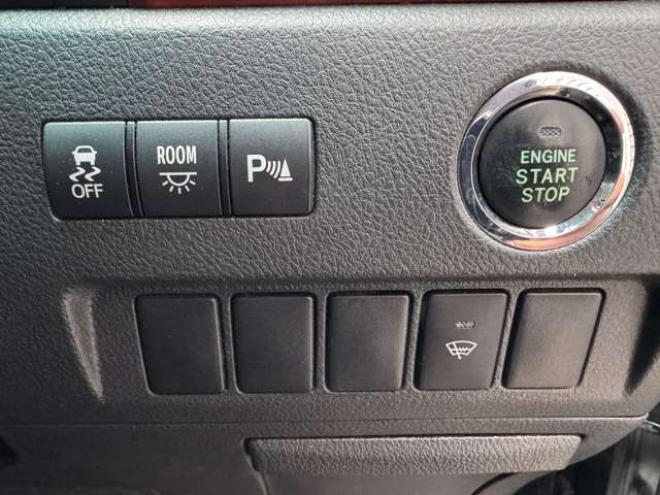 ヴェルファイア2.4 Z プラチナセレクション 4WD　Egスターター　両側Pスライド　パワーバックドア 2400