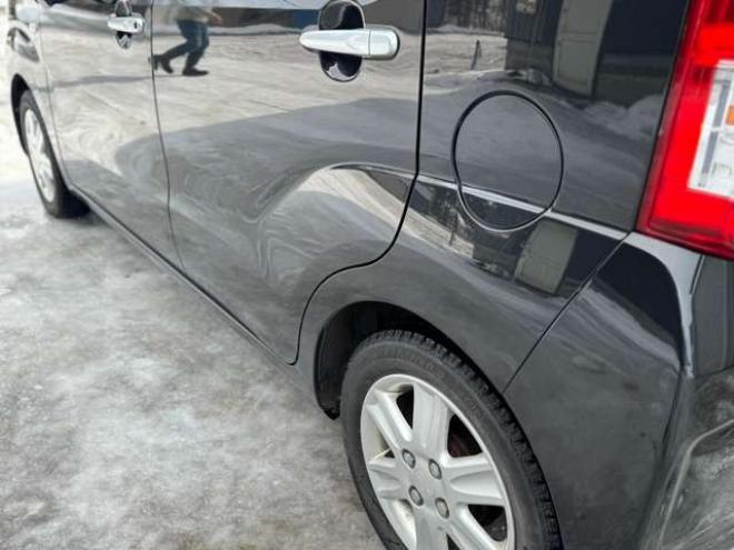 ムーヴX SA 4WD　キーフリー　プッシュスタート 660