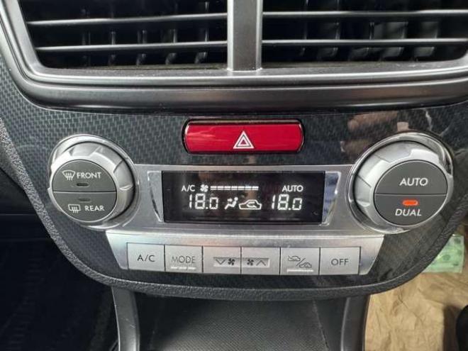 エクシーガ2.0 i-S アドバンテージ ライン 4WD　スマートキー　ナビ　TV 2000