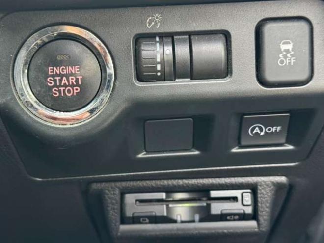 インプレッサスポーツ 2.0 i-S アイサイト 4WD　本革シート　HID　Bluetooth 2000