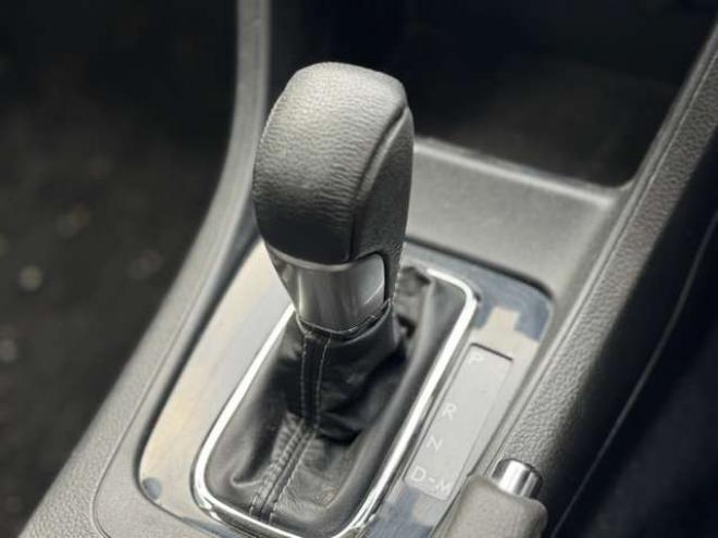 インプレッサスポーツ 2.0 i-S アイサイト 4WD　本革シート　HID　Bluetooth 2000