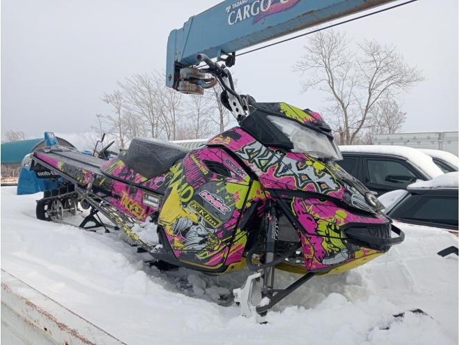 スノーバイクスキードゥスノーモービル ski-doo  ポラリス。CAT。ヤマハ取り扱い委託あり