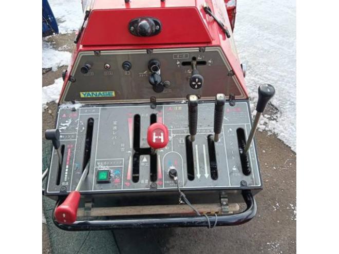 除雪機状態良好　ヤナセ除雪機11-20HST　20馬力　毎年点検整備済の優良機械