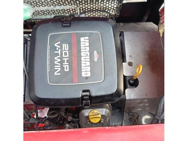 除雪機状態良好　ヤナセ除雪機11-20HST　20馬力　毎年点検整備済の優良機械