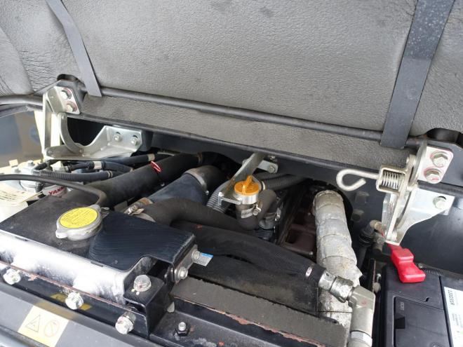 ホイールローダコマツ WA40-6　バケット容量0.5m3　マルチプラウ