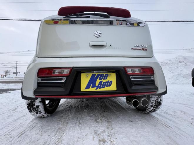 アルトALTO TURBO RS 4WD本州仕入　寒冷地仕様　ブレーキアシスト　TURBO 5AG 純正ワンセグナビ　シートヒーター　HIDヘッド　PUSHスタート　スマートキースペアー有　１５インチアルミ　エンジンオイル交換　スタットレス付　スポーツマフラー付　ETC 4WD 660 ５Dr