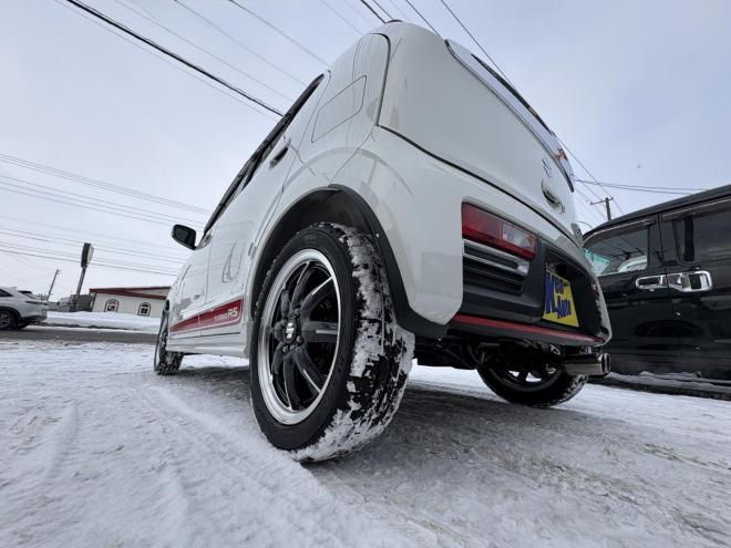 アルトALTO TURBO RS 4WD本州仕入　寒冷地仕様　ブレーキアシスト　TURBO 5AG 純正ワンセグナビ　シートヒーター　HIDヘッド　PUSHスタート　スマートキースペアー有　１５インチアルミ　エンジンオイル交換　スタットレス付　スポーツマフラー付　ETC 4WD 660 ５Dr