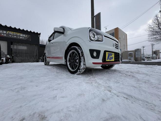 アルトALTO TURBO RS 4WD本州仕入　寒冷地仕様　ブレーキアシスト　TURBO 5AG 純正ワンセグナビ　シートヒーター　HIDヘッド　PUSHスタート　スマートキースペアー有　１５インチアルミ　エンジンオイル交換　スタットレス付　スポーツマフラー付　ETC 4WD 660 ５Dr