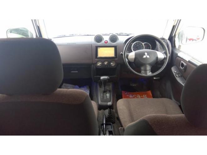 パジェロミニエクシード　4WD 660 3Dr