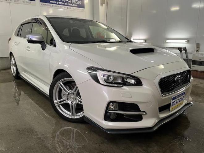 レヴォーグ１．６　ＧＴ－Ｓアイサイト　本州仕入　ワンオーナー　禁煙車　ＳＴｉスポイラー　社外１８インチＡＷ　純正１８ＡＷ＋スタッドレスタイヤ付　純正ナビ　フルセグ地デジ　ＤＶＤ再生　バックカメラ　Ｂｌｕｅｔｏｏｔｈハンズフリー　ＥＴＣ 4WD 1600 5Dr