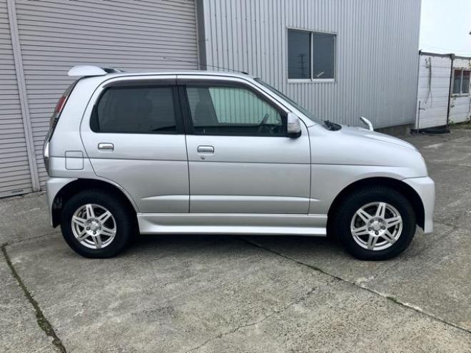 テリオスキッドカスタム　メモリアルエディション 4WD 660 ５Dr