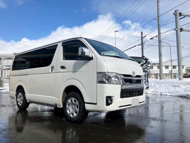 ハイエース中古　スーパーGLダークプライムⅡ　ロングボディ　ディーゼルターボ4WD