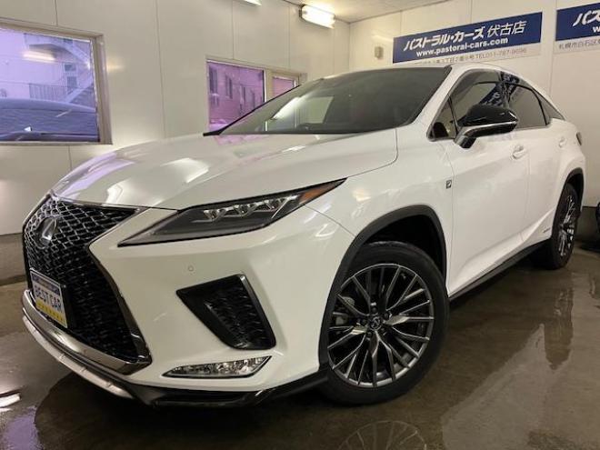 レクサスＲＸ４５０ｈ　Ｆスポーツ　本州仕入　寒冷地仕様　禁煙車　電動サンルーフ　純正２０インチＡＷ　社外１８ＡＷ＋スタッドレスタイヤ付　純正レザーシート　純正ナビ　地デジ　Ｂｌｕｅｔｏｏｔｈ　シートヒーター＆クーラー　前後ドラレコ 4WD 3500 5Dr