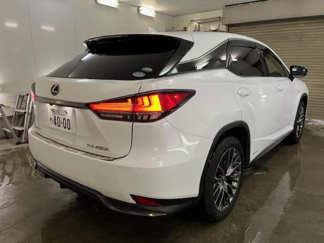 レクサスＲＸ４５０ｈ　Ｆスポーツ　本州仕入　寒冷地仕様　禁煙車　電動サンルーフ　純正２０インチＡＷ　社外１８ＡＷ＋スタッドレスタイヤ付　純正レザーシート　純正ナビ　地デジ　Ｂｌｕｅｔｏｏｔｈ　シートヒーター＆クーラー　前後ドラレコ 4WD 3500 5Dr