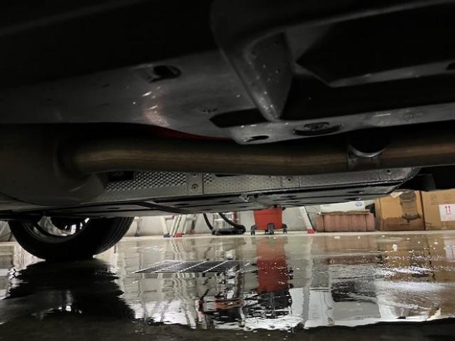 レクサスＲＸ４５０ｈ　Ｆスポーツ　本州仕入　寒冷地仕様　禁煙車　電動サンルーフ　純正２０インチＡＷ　社外１８ＡＷ＋スタッドレスタイヤ付　純正レザーシート　純正ナビ　地デジ　Ｂｌｕｅｔｏｏｔｈ　シートヒーター＆クーラー　前後ドラレコ 4WD 3500 5Dr