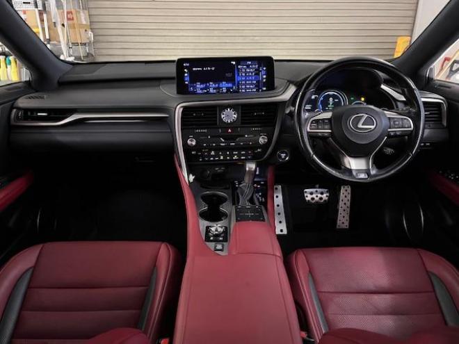 レクサスＲＸ４５０ｈ　Ｆスポーツ　本州仕入　寒冷地仕様　禁煙車　電動サンルーフ　純正２０インチＡＷ　社外１８ＡＷ＋スタッドレスタイヤ付　純正レザーシート　純正ナビ　地デジ　Ｂｌｕｅｔｏｏｔｈ　シートヒーター＆クーラー　前後ドラレコ 4WD 3500 5Dr