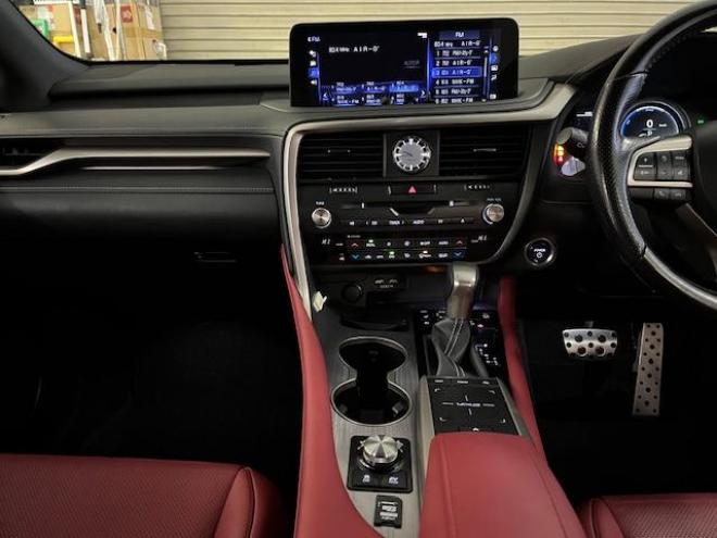 レクサスＲＸ４５０ｈ　Ｆスポーツ　本州仕入　寒冷地仕様　禁煙車　電動サンルーフ　純正２０インチＡＷ　社外１８ＡＷ＋スタッドレスタイヤ付　純正レザーシート　純正ナビ　地デジ　Ｂｌｕｅｔｏｏｔｈ　シートヒーター＆クーラー　前後ドラレコ 4WD 3500 5Dr