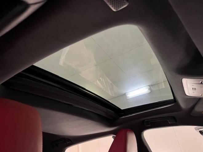 レクサスＲＸ４５０ｈ　Ｆスポーツ　本州仕入　寒冷地仕様　禁煙車　電動サンルーフ　純正２０インチＡＷ　社外１８ＡＷ＋スタッドレスタイヤ付　純正レザーシート　純正ナビ　地デジ　Ｂｌｕｅｔｏｏｔｈ　シートヒーター＆クーラー　前後ドラレコ 4WD 3500 5Dr