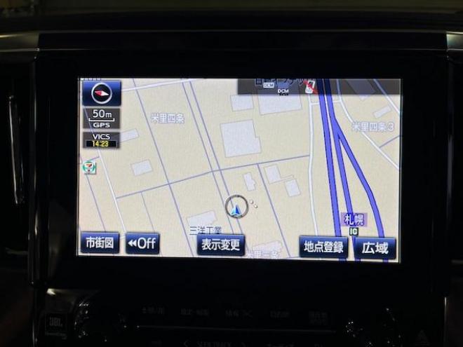 アルファードハイブリッドＳＲ　本州仕入　寒冷地仕様　禁煙車　純正ブラックレザーシート　純正１７インチＡＷ　社外１６ＡＷ＋スタッドレスタイヤ付　純正ナビ　地デジ　Ｂｌｕｅｔｏｏｔｈオーディオ　純正リアフリップダウンモニター　ＥＴＣ 4WD 2500 5Dr