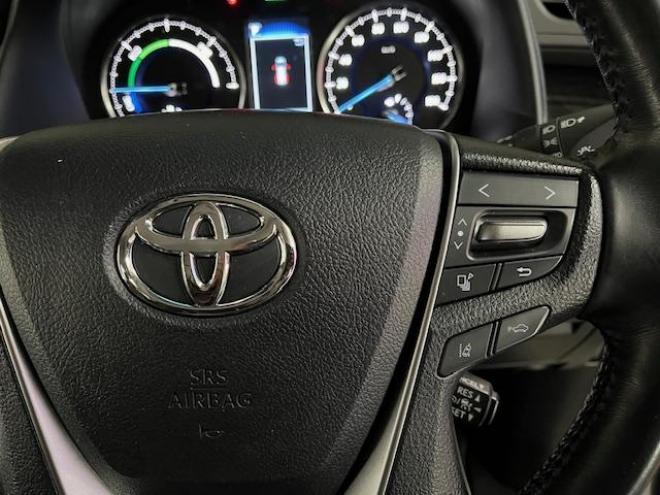 アルファードハイブリッドＳＲ　本州仕入　寒冷地仕様　禁煙車　純正ブラックレザーシート　純正１７インチＡＷ　社外１６ＡＷ＋スタッドレスタイヤ付　純正ナビ　地デジ　Ｂｌｕｅｔｏｏｔｈオーディオ　純正リアフリップダウンモニター　ＥＴＣ 4WD 2500 5Dr