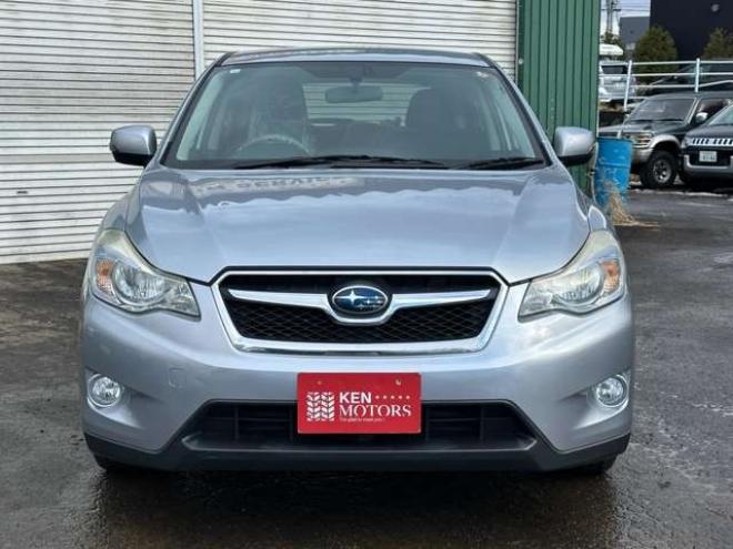 インプレッサXVハイブリッド 2.0i 4WD　ナビ　ワンセグ　アルミホイール　クルーズコントロール　ABS　横滑り防止装置　盗難防止装置　パワステ　パワーウィンドウ　スマートキー　キーレスエントリー　MTモード付　アイドリングストップ　ETC 2000