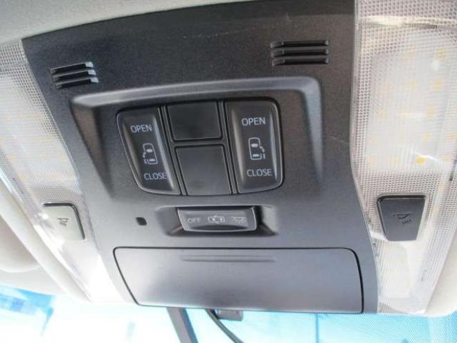 アルファード3.5 SA 4WD　TRDエアロ クリスタルアイLEDテール ダウンサス レザー調シートカバー アルパインナビ フリップダウン スピーカー  デジタルインナーミラー シュタイナー20インチ シーケンシャルウィンカー 3500