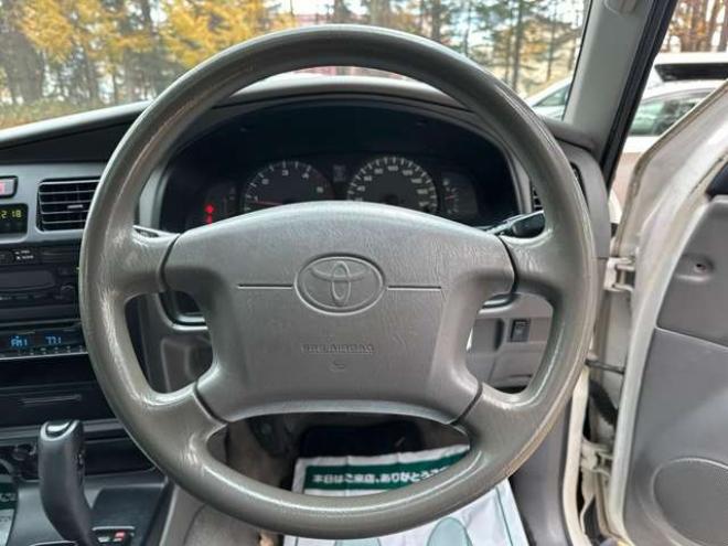 ハイラックスサーフ3.0 SSR-X ディーゼルターボ 4WD　サンルーフ　リフトアップ　ETC　パワステ　パワーウィンドウ　社外アルミ　ABS　キーレス　CDオーディオ 3000